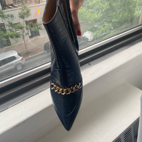 Aquazzura Editor 45mm booties in Navy, NWOT - Picture 6 of 11